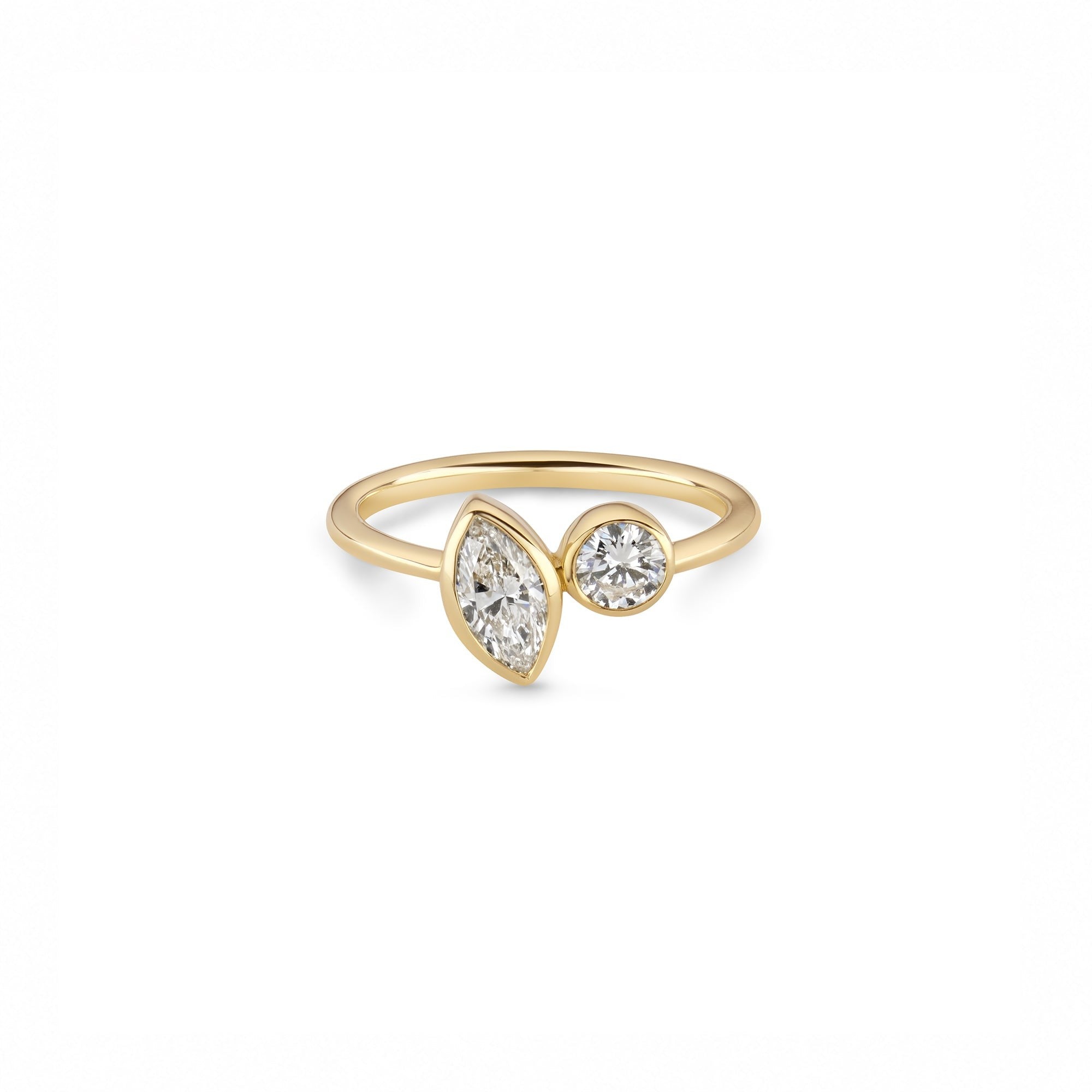 0.77cttw Marquise & Round Toi et Moi Ring