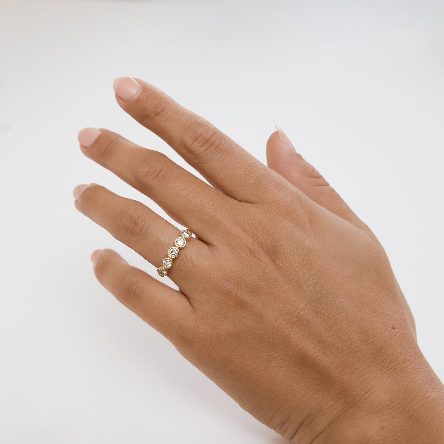 Round Bezel Set Diamond Wedding Band
