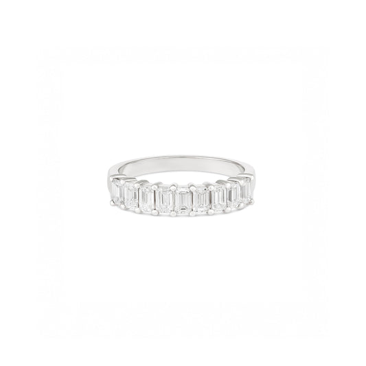 18ct White Gold Emerald Cut Diamond Ring