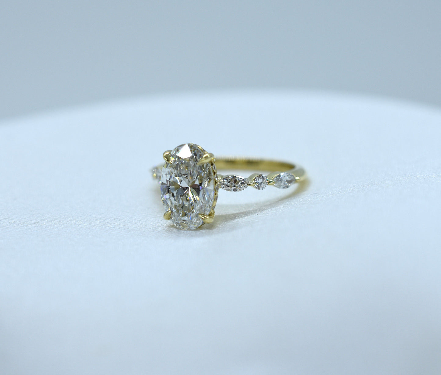 2ct Oval Lg Hidden Halo Engagement ring