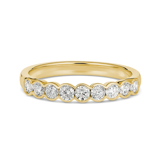 Stunning 18CT Yellow Gold 0.50CT Diamond Bezel Set Ring
