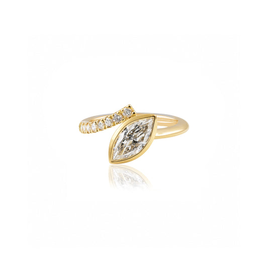 Marquise half swept diamond Ring