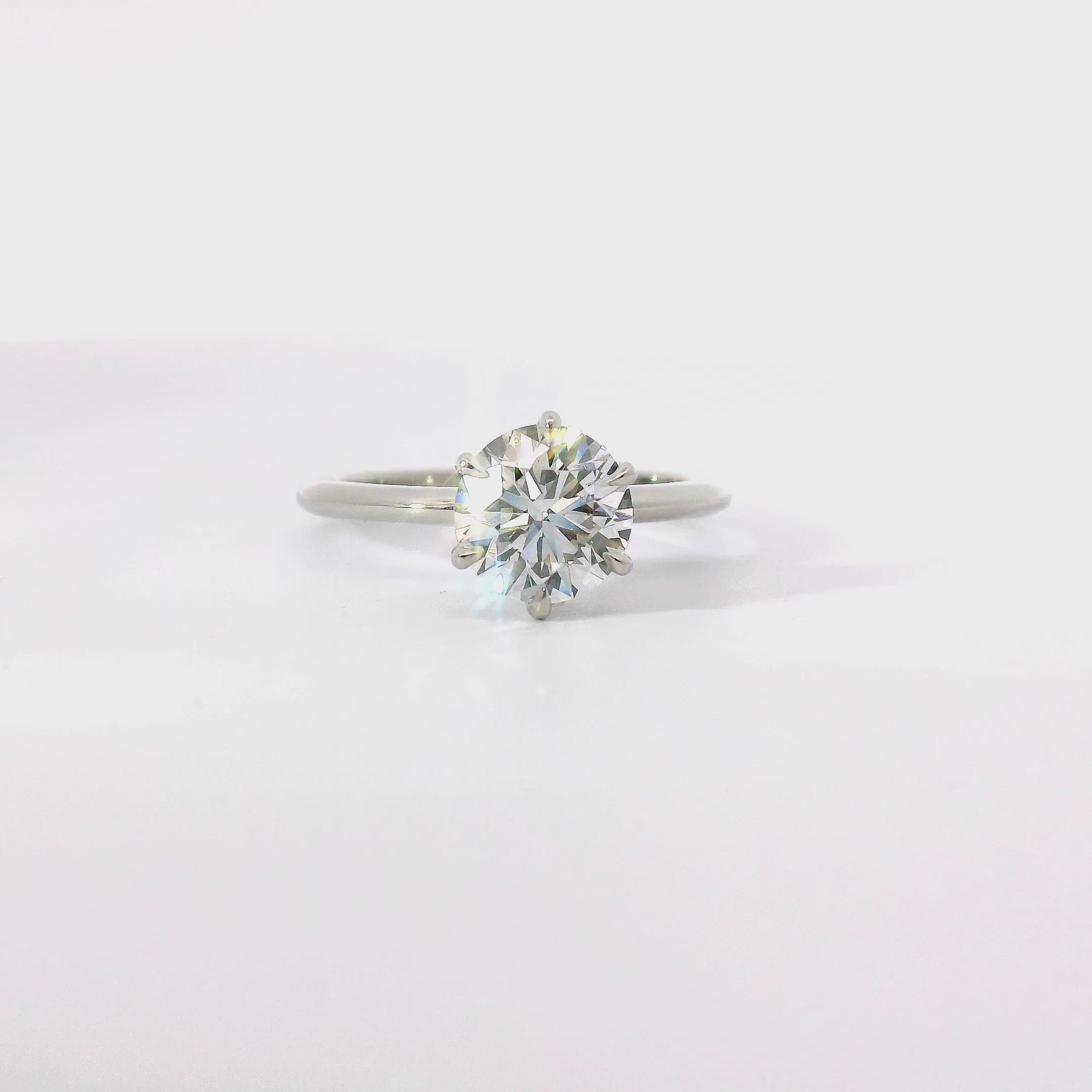 Diamond Fine Engagement Ring in Platinum