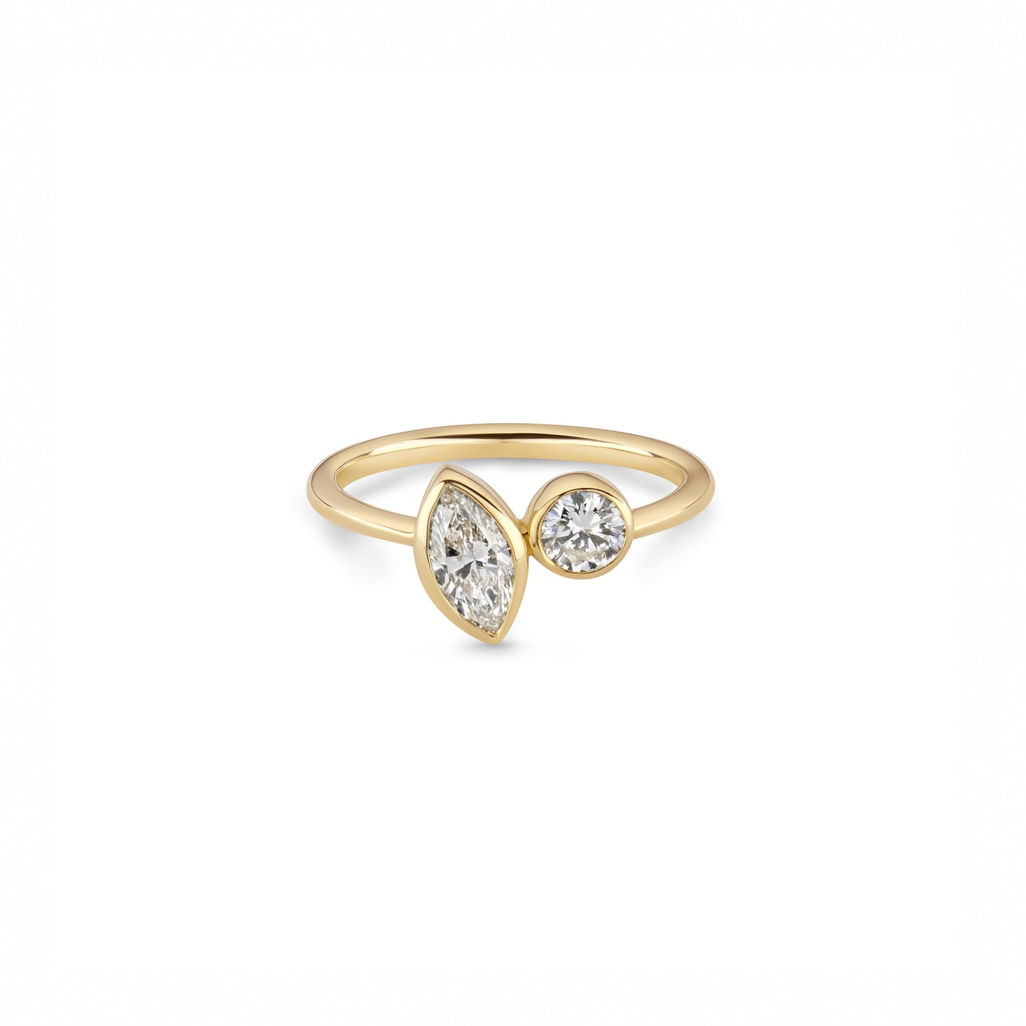 0.77cttw Marquise & Round Toi et Moi Ring
